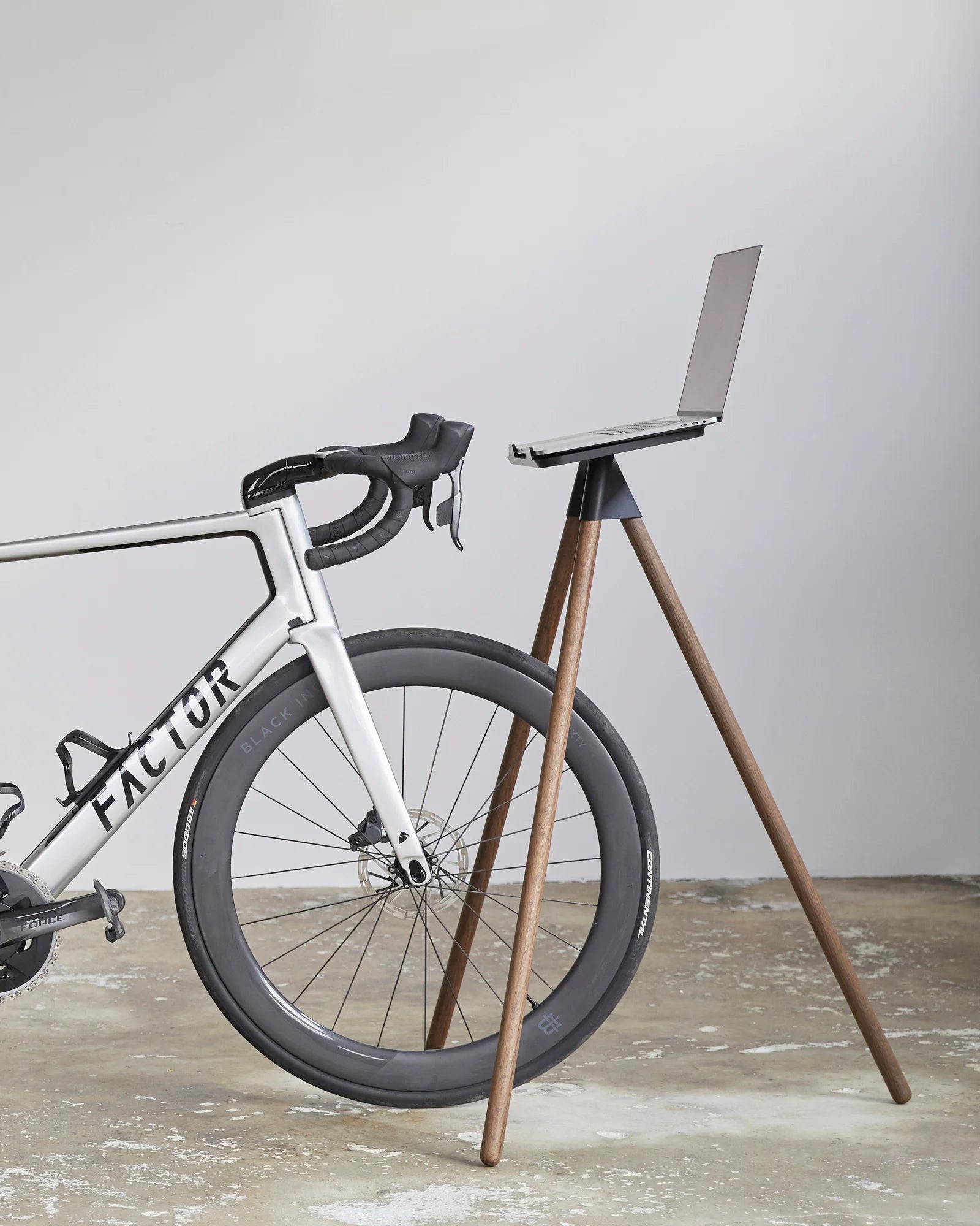 Tons Laptop Stand Phone Holder