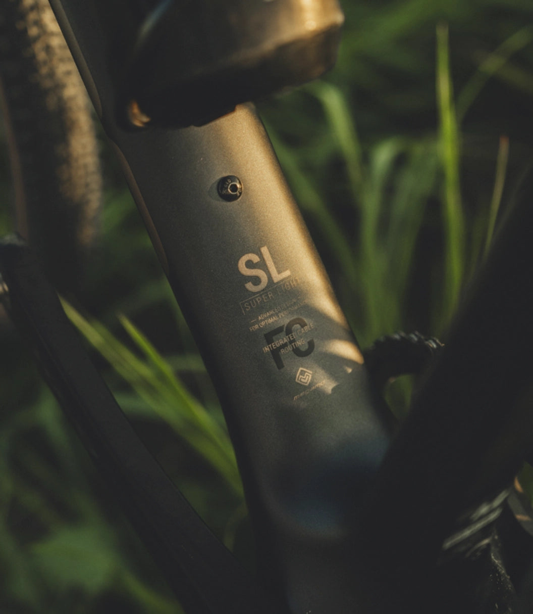 Megamo Silk 04 Gravelcykel Black 2026