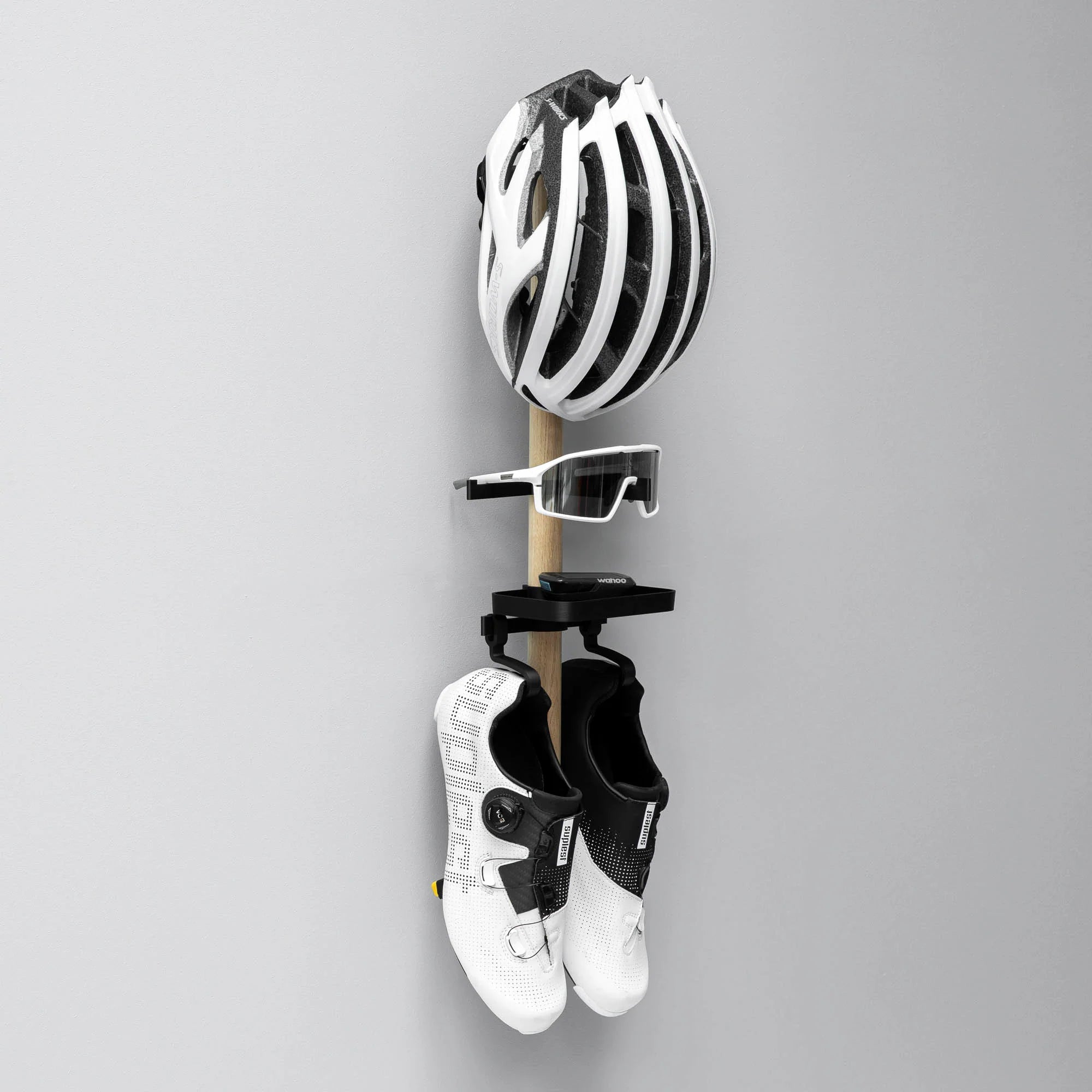Tons Studio Rack B - Shoes + Glasses + Helmet + Tray
