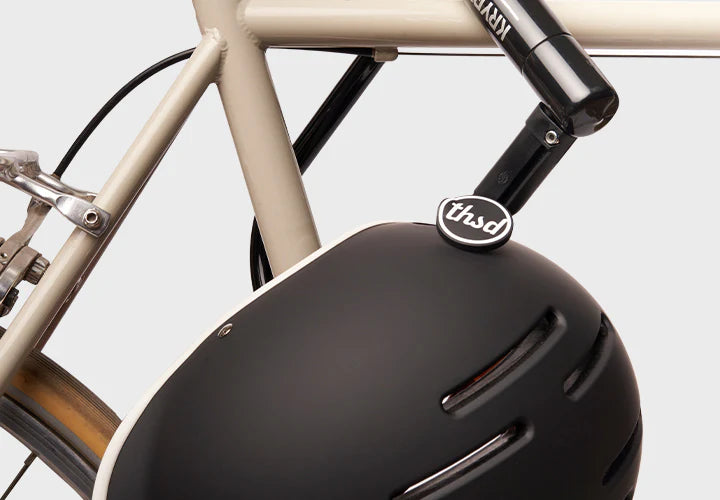 Thousand Heritage 2.0 Hjelm Carbon Black
